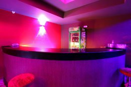 Restaurant & Bar
